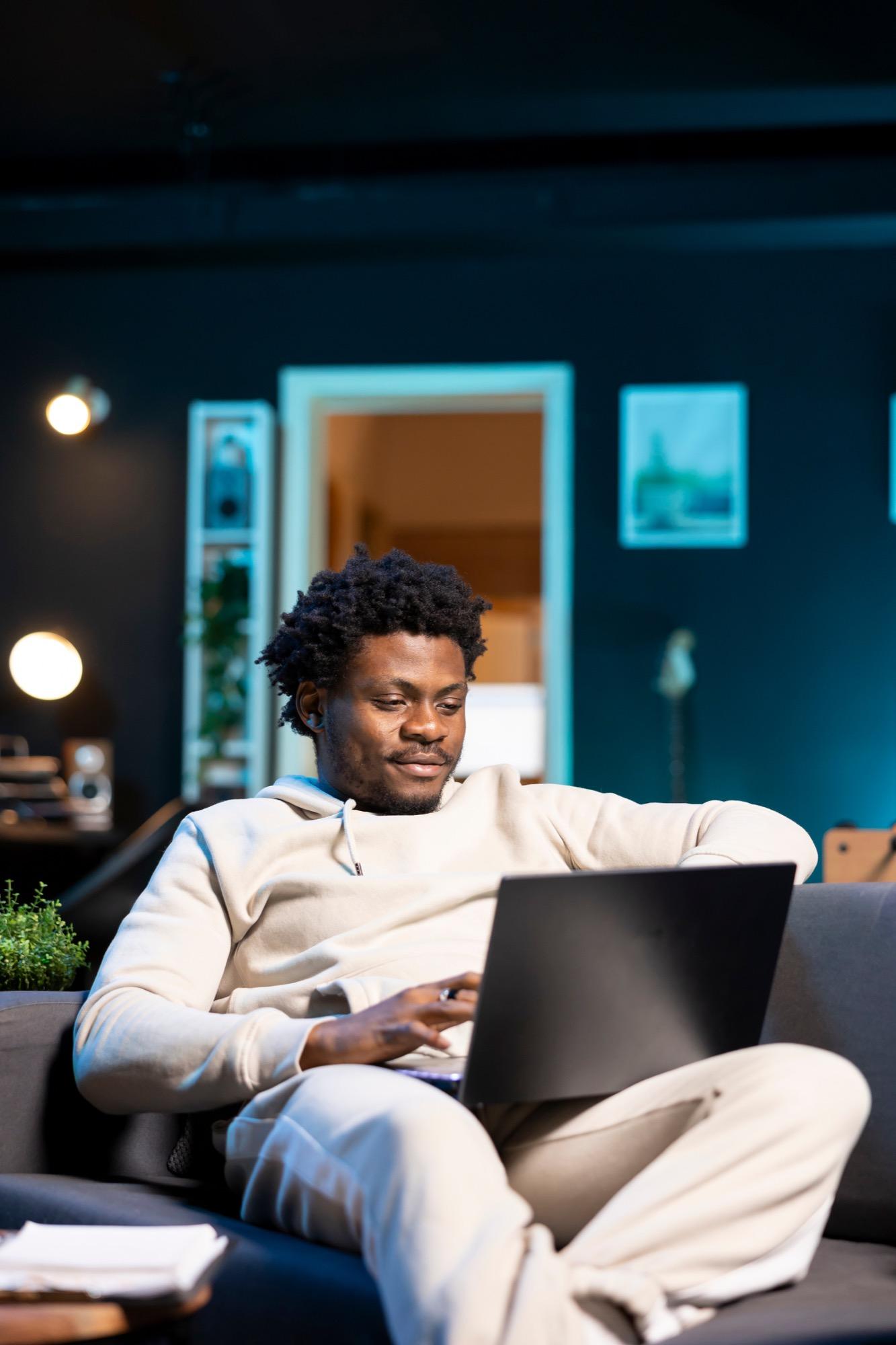 Person sending a payment link from a laptop